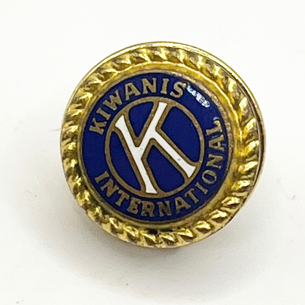 Vintage Kiwanis international blue enamel lapel pin